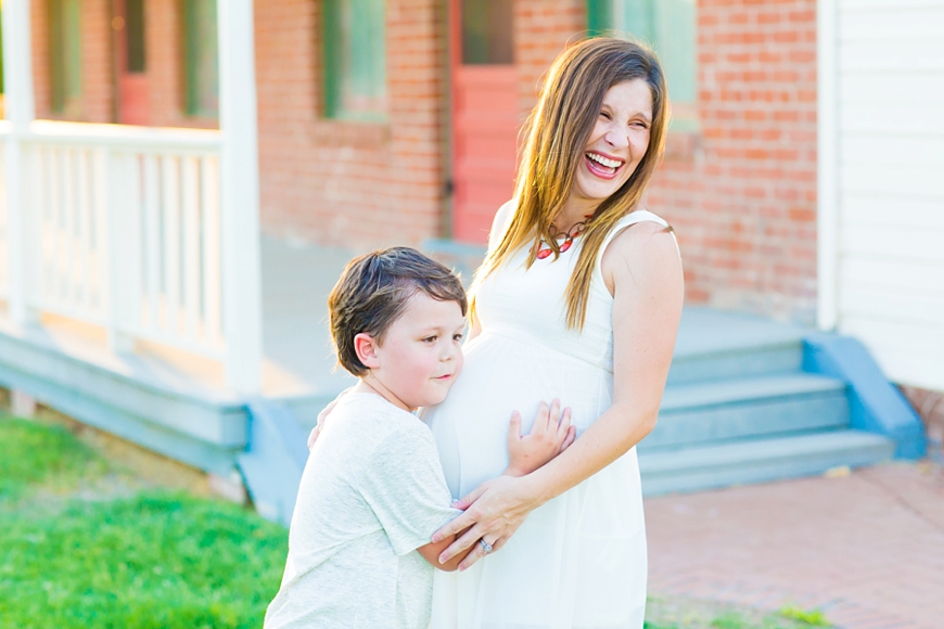 Leah Hope Photography | Family Maternity Pictures