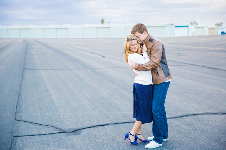 Leah Hope Photography | Phoenix Airplane Styled Shoot Couple Pictures