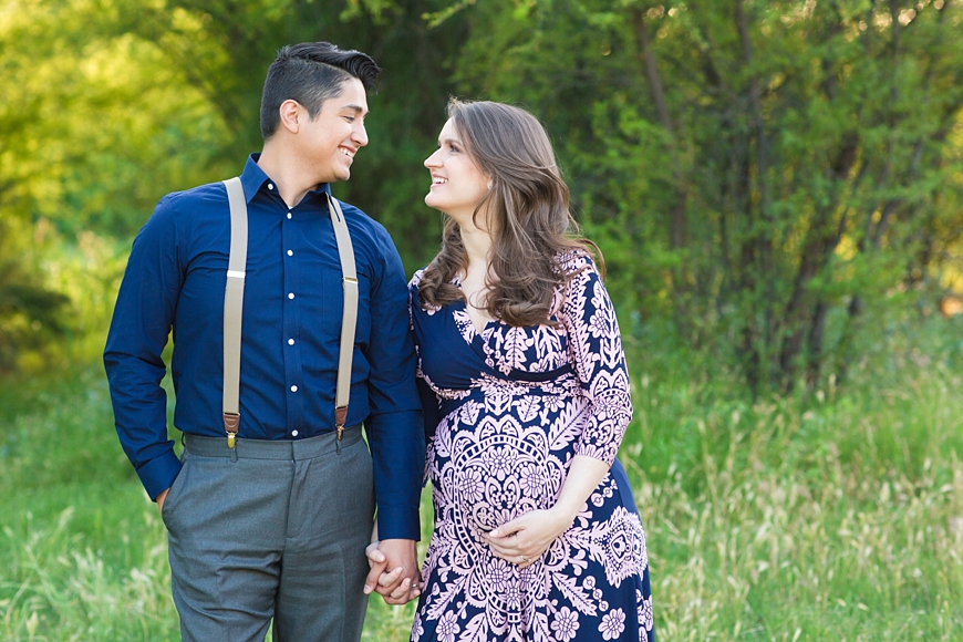 Leah Hope Photography | Outdoor Scottsdale Green Maternity Pictures