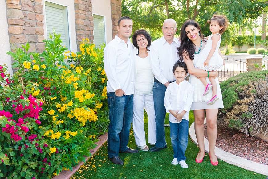 Leah Hope Photography | Central Phoenix Frontyard Family Pictures