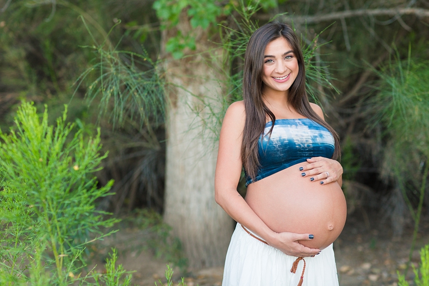 Leah Hope Photography | Scottsdale Nature Light and Airy Maternity Pictures