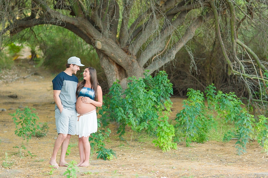 Leah Hope Photography | Scottsdale Nature Light and Airy Maternity Pictures