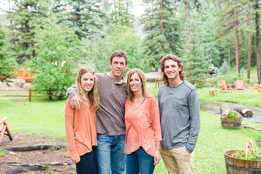 Leah Hope Photography | Greer Arizona Showlow Cabin Colorado River Creek Forest Nature Family and Couple Pictures