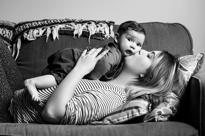 Leah Hope Photography | Phoenix Arizona Lifestyle In Home Newborn Pictures