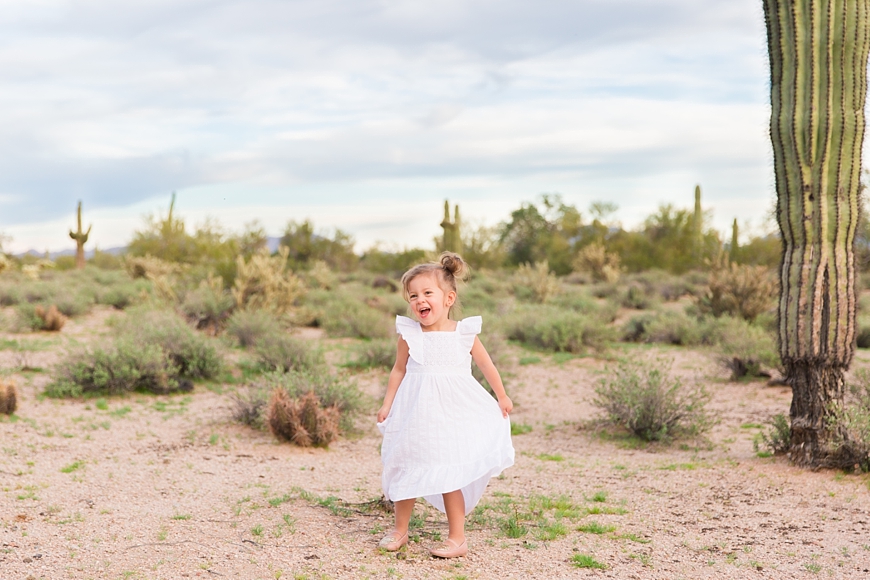 Leah Hope Photography | Outdoor Desert Nature Phoenix Scottsdale Arizona Family Mother Daughter Pictures