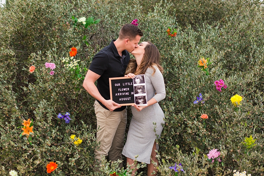 Leah Hope Photography | Scottsdale Phoenix Arizona Baby Announcement Flowers Maternity Pictures