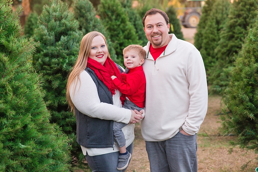 Leah Hope Photography | Scottsdale Phoenix Arizona Christmas Tree Lot Family Pictures