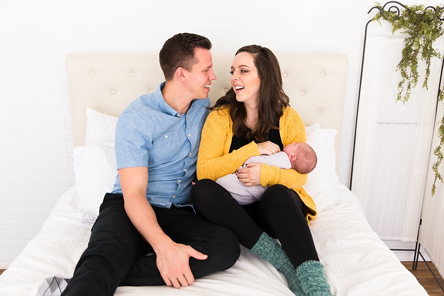 Leah Hope Photography | Phoenix Arizona Home Bedroom Lifestyle Newborn Family Pictures