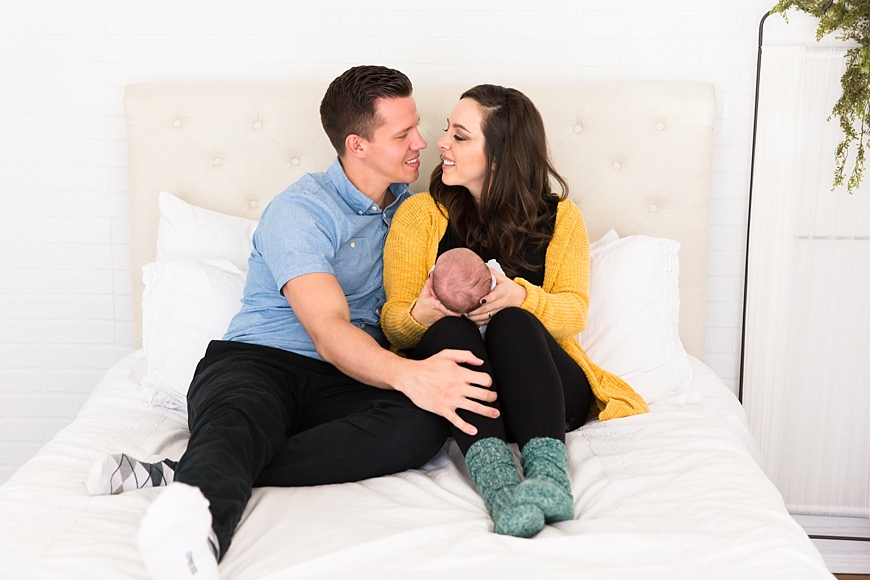 Leah Hope Photography | Phoenix Arizona Home Bedroom Lifestyle Newborn Family Pictures