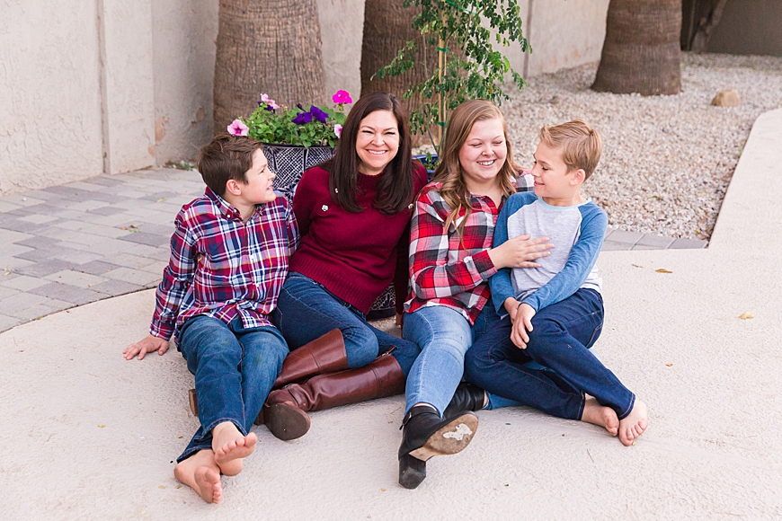 Leah Hope Photography | Central Phoenix Arizona Neighborhood Backyard Family Cousin Pictures