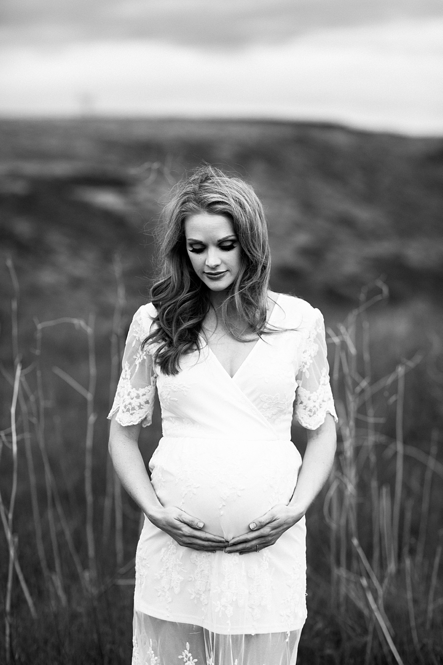 Leah Hope Photography | Scottsdale Phoenix Sunset Point Arizona Gold Badgley Mischka Gown Maternity Bump Pregnancy Pictures
