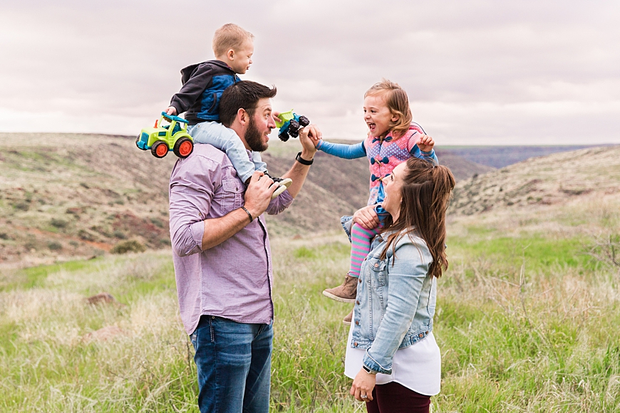 Leah Hope Photography | Scottsdale Phoenix Arizona Sunset Point Family Lifestyle Playful Pictures