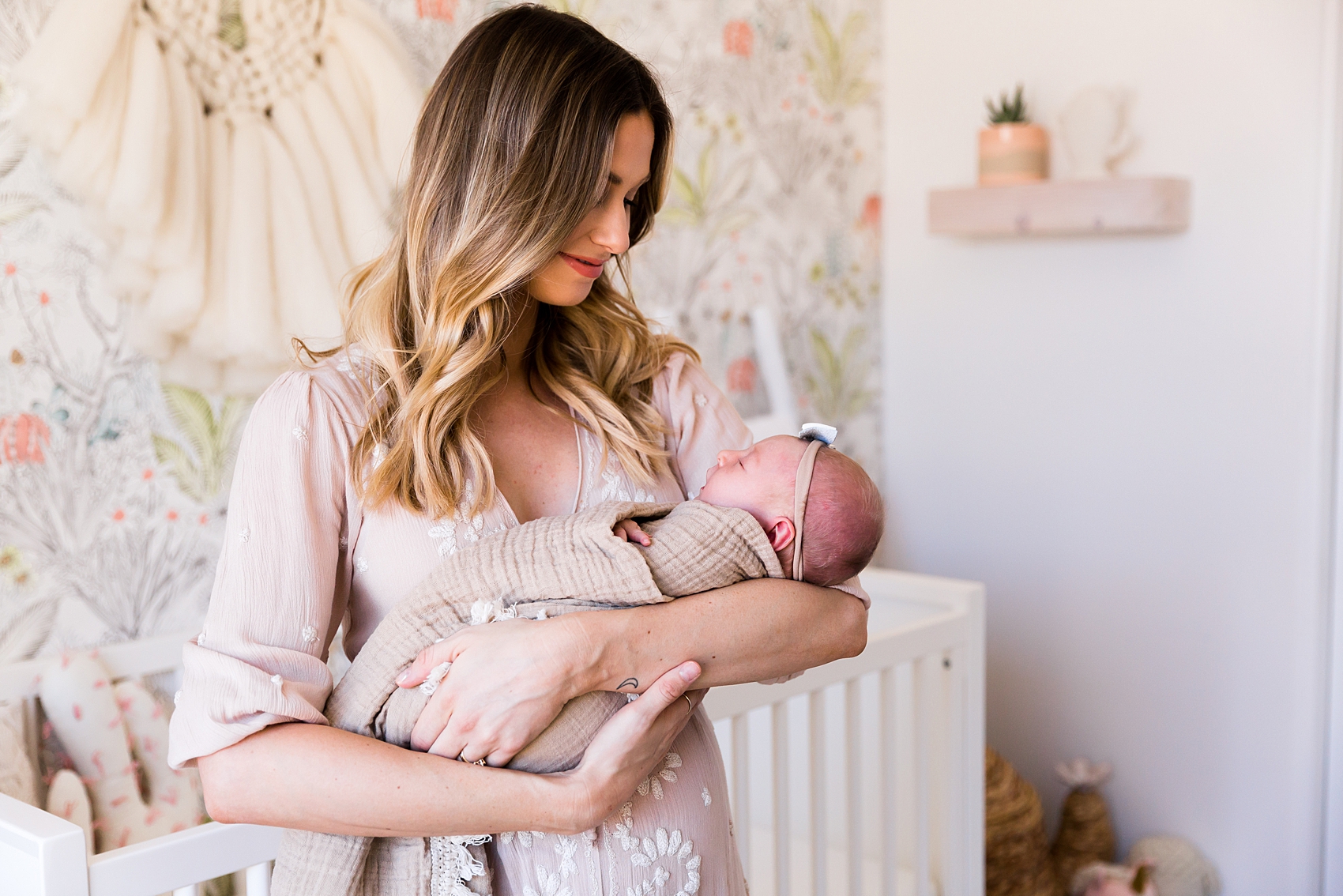 Leah Hope Photography | Home Lifestyle Nursery Mom and Daughter Newborn Pictures