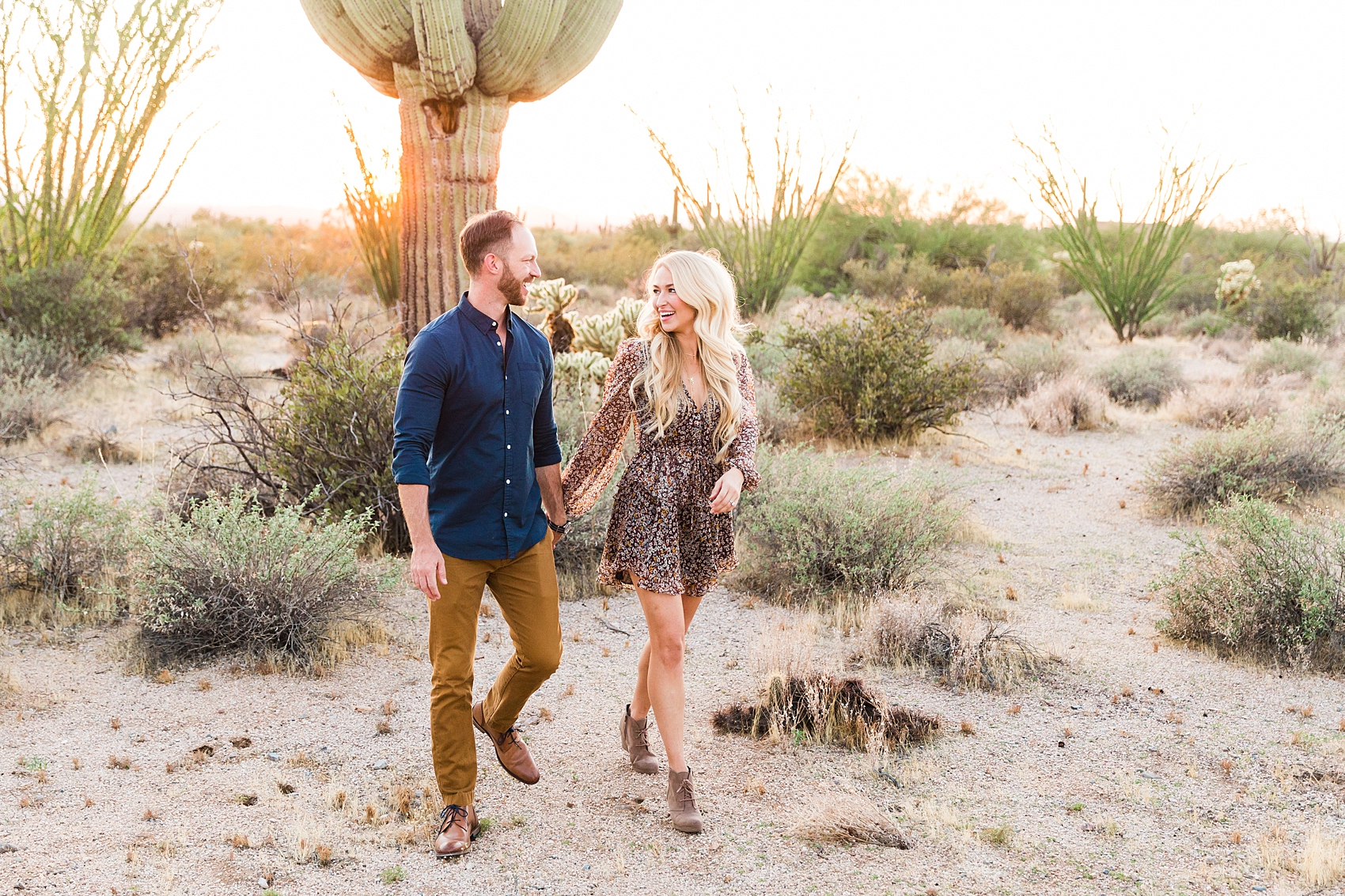 Leah Hope Photography | Scottsdale Phoenix Arizona | Desert Landscape Cactus Scenery | Family Pictures | What to Wear | Family Poses | Lifestyle