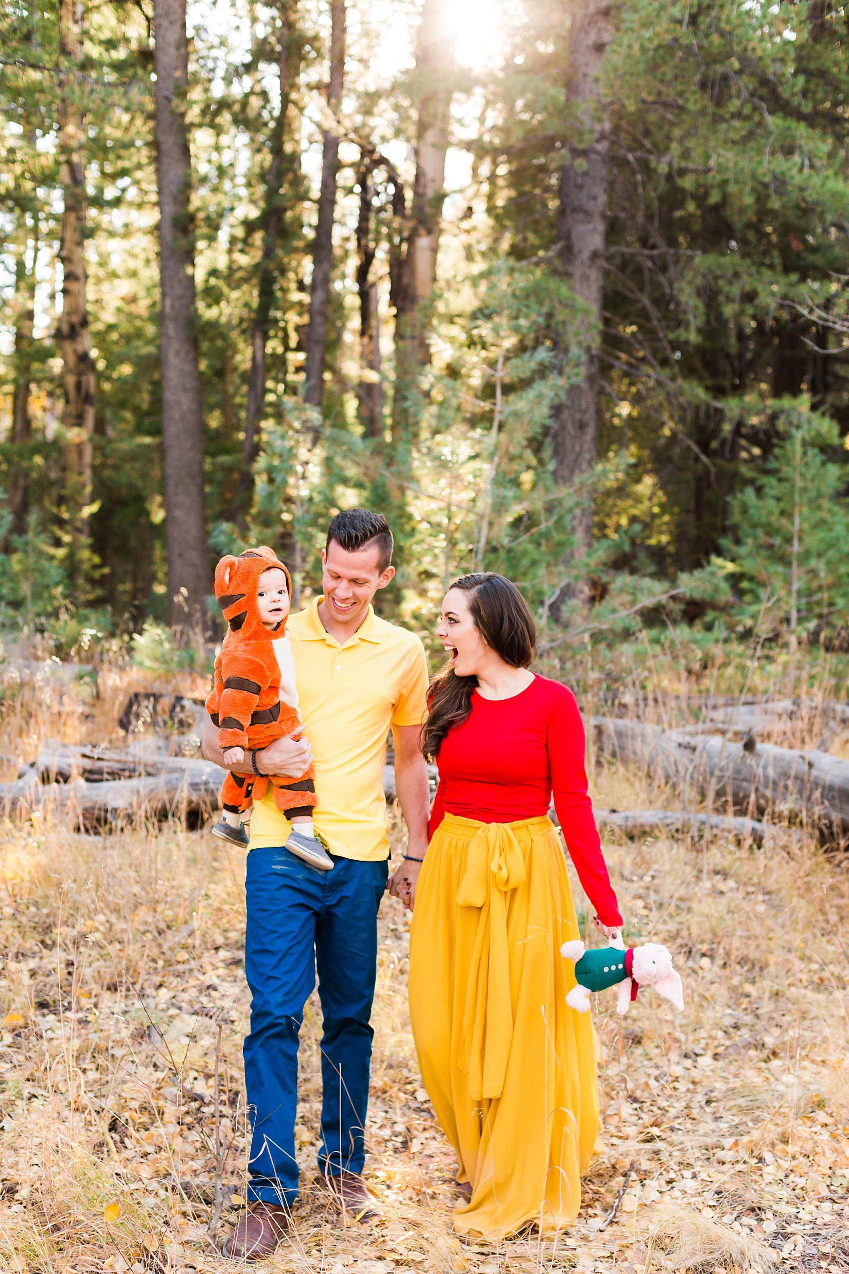 Leah Hope Photography | Flagstaff Arizona | Woods Forest Fall Family Pictures | Disney Bounding | Winnie The Pooh | Christopher Robin | Tigger | Adorable Disney Bounding Family | What to Wear | Family Poses