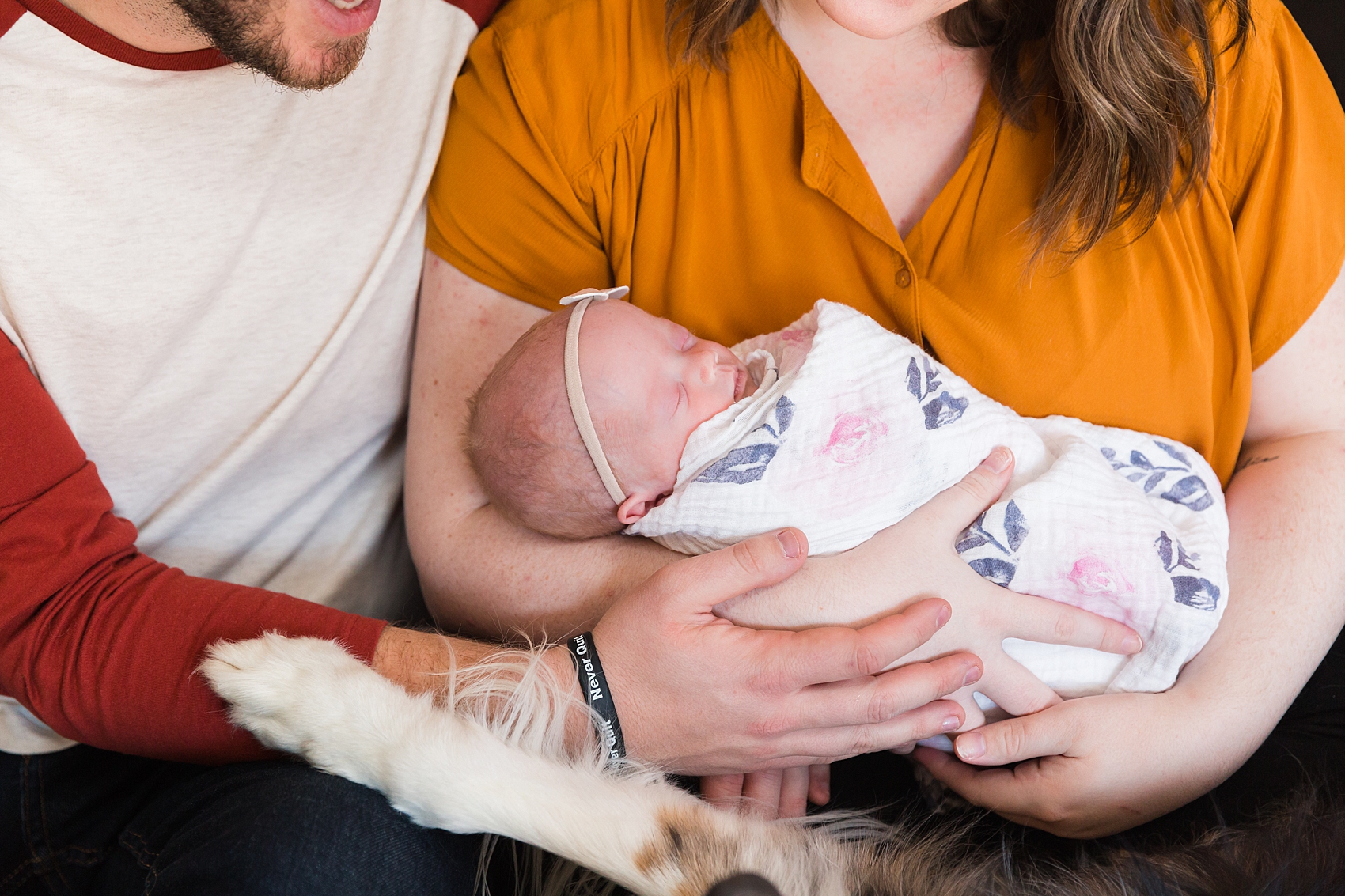 Leah Hope Photography | Scottsdale Phoenix Arizona | Newborn Pictures | Baby Nursery Photos | Lifestyle Indoor Home Newborn Session