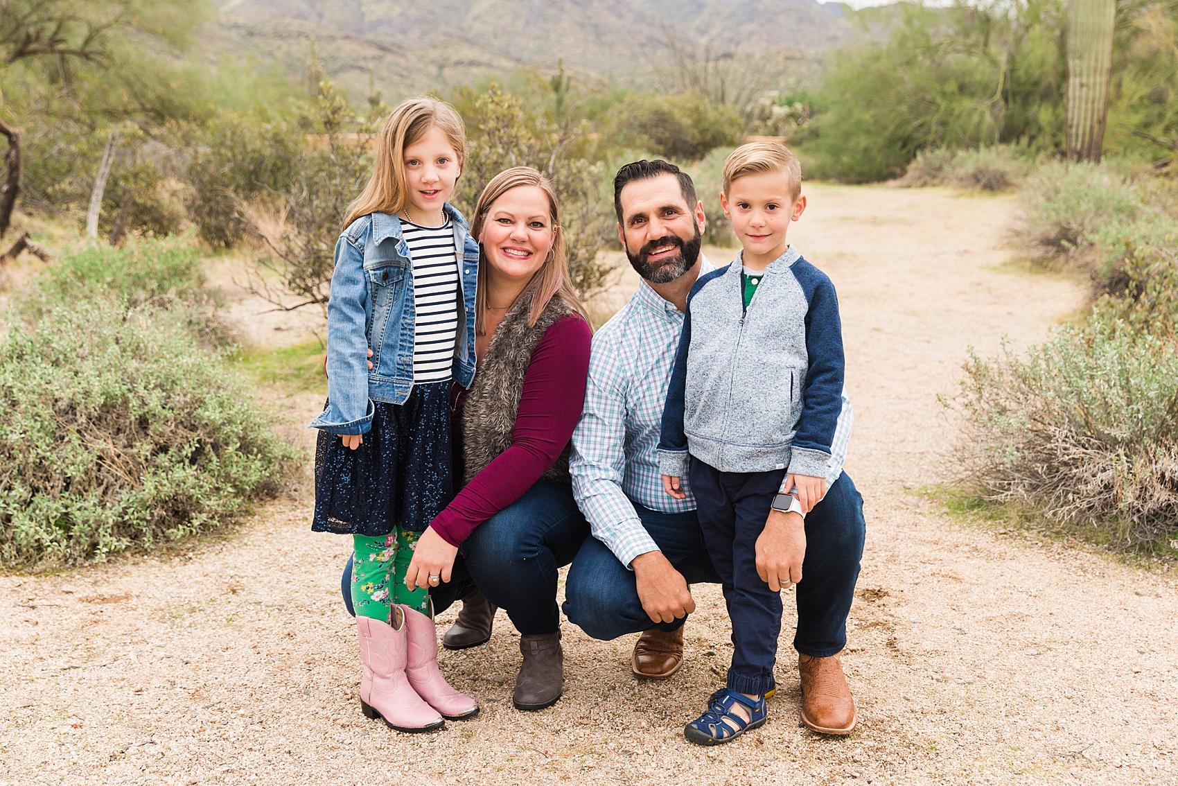 Leah Hope Photography | Scottsdale Phoenix Arizona | Family Pictures Photographer | Extended Family Photos | Grandparents | Multi-generational | Desert Landscape Cactus Scenery