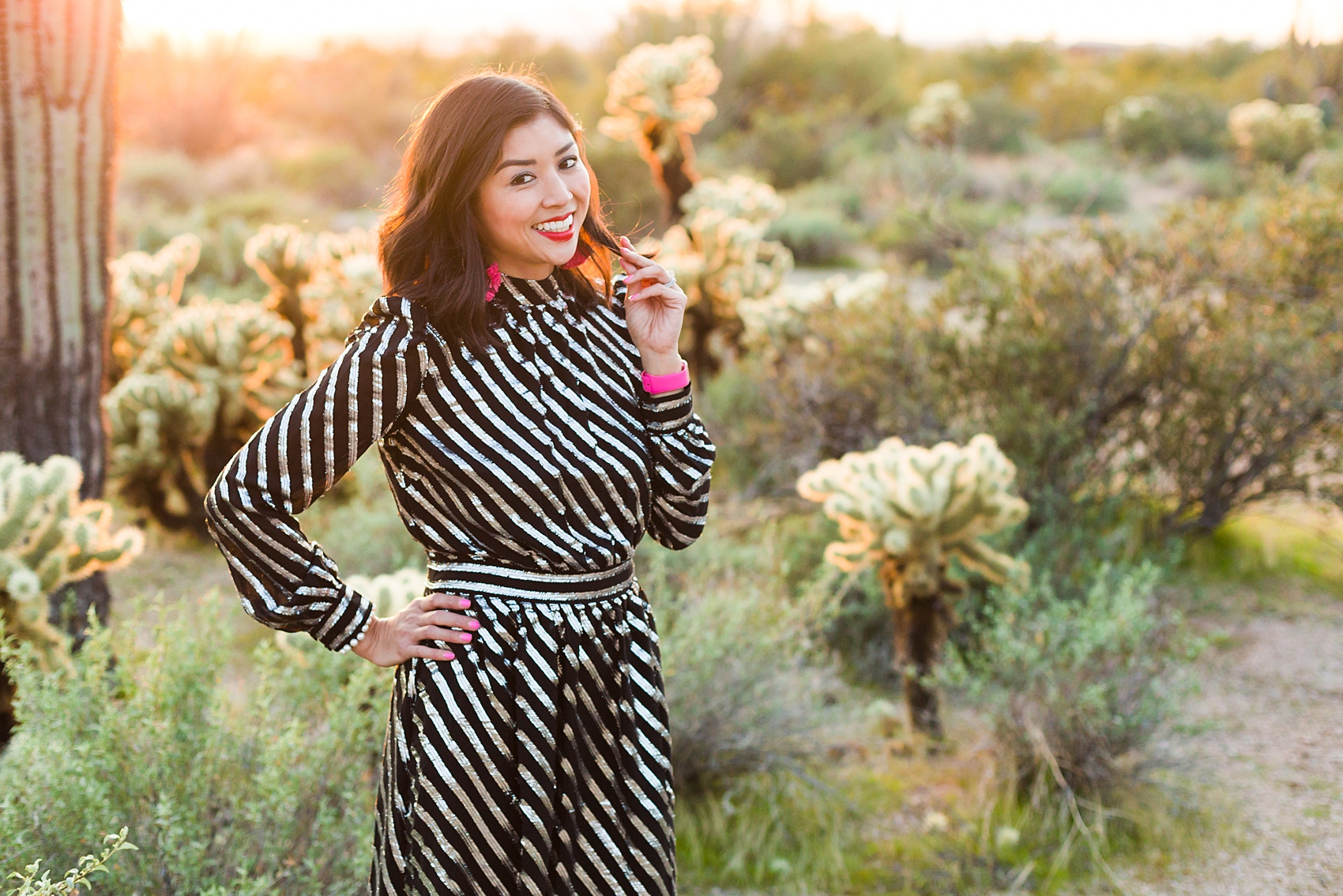 Leah Hope Photography | Scottsdale Phoenix Arizona Photographer | Desert Landscape Cactus Mountain Scenery Sunset Colors | Fitness Lifestyle Women Portraits | Brand Pictures | What to Wear