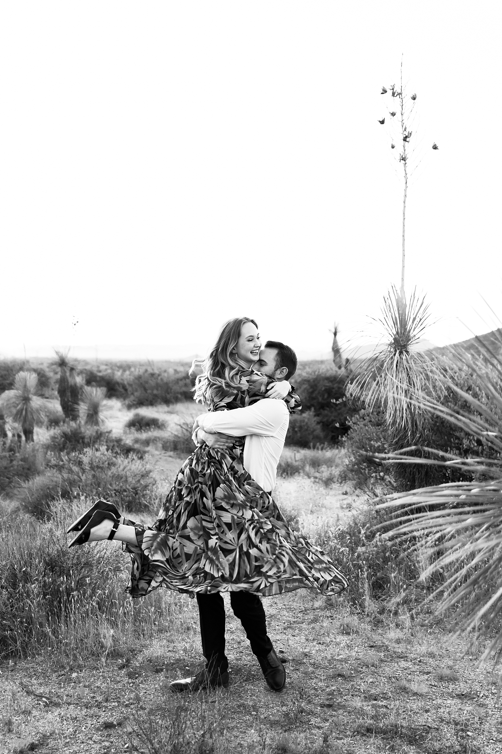 Leah Hope Photography | Scottsdale Phoenix Arizona | Desert Landscape Cactus Scenery Boulders | Couple Photos | In Love | Romantic Couple Pictures | Engagement Photos | Engaged | Proposal | Proposing Pictures | How He Asked | What to Wear | How to Pose | Couple Poses Posing | Portrait Photographer | Engagement Photography | Surprise Proposal