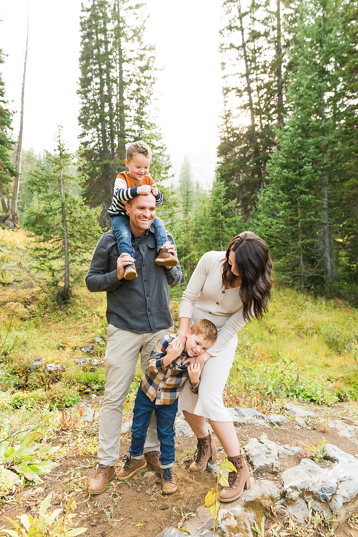 Leah Hope Photography | Salt Lake City Utah Family Photos | Green Nature | Family Pictures | What to Wear | Family Posing Poses | Scottsdale Photographer | Family Child Photographer | Outfits and Styling Ideas | Family Photography | Playful Candid Pictures | Mountain Photos | Albion Basin | Forest Scenery