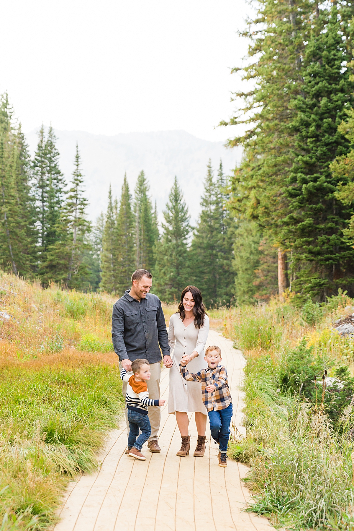 Leah Hope Photography | Salt Lake City Utah Family Photos | Green Nature | Family Pictures | What to Wear | Family Posing Poses | Scottsdale Photographer | Family Child Photographer | Outfits and Styling Ideas | Family Photography | Playful Candid Pictures | Mountain Photos | Albion Basin | Forest Scenery