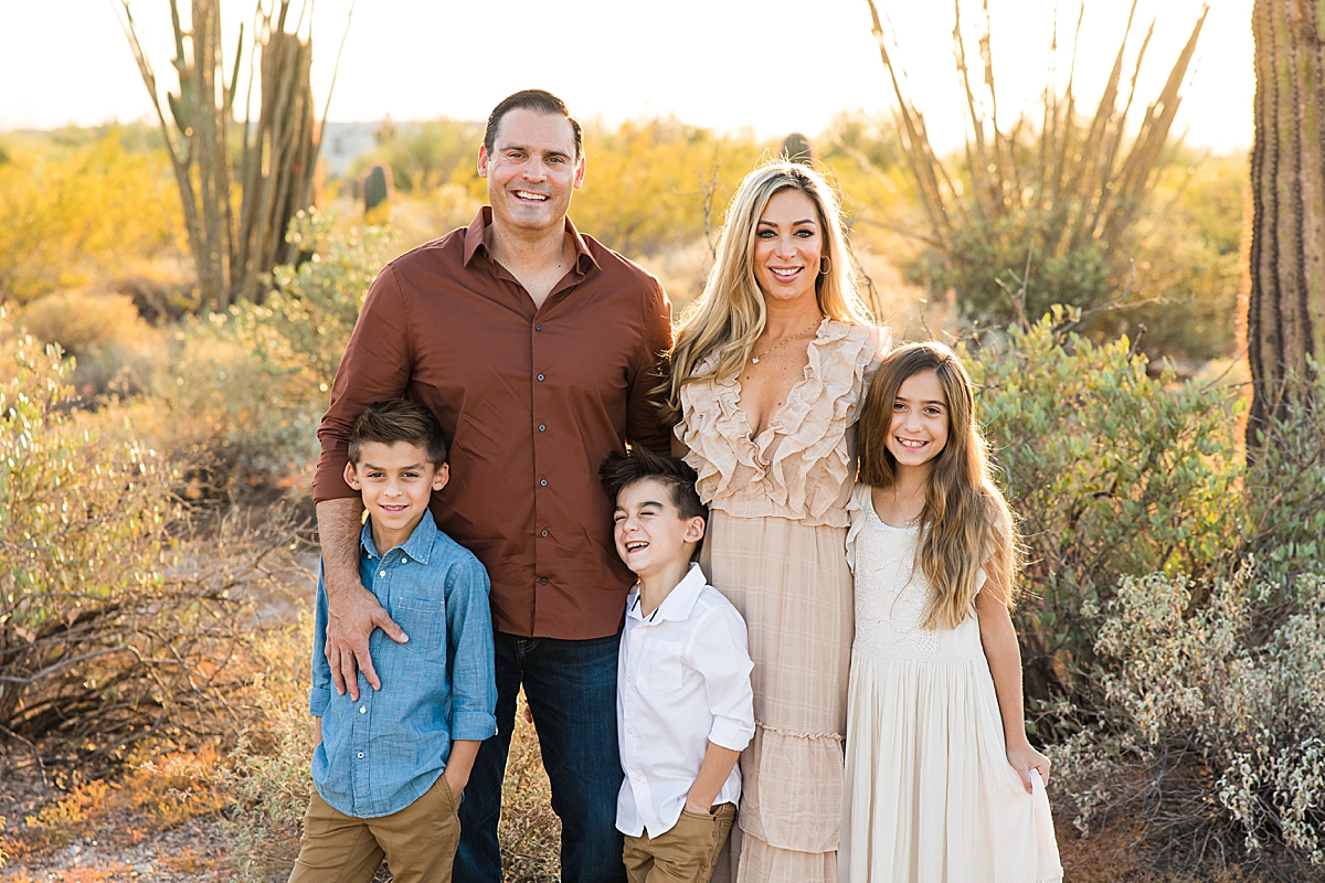 Leah Hope Photography | 5 Tips For A Stress Free Family Photo Session | Family Pictures | Scottsdale Phoenix Arizona Family Photography | Family Poses and Posing Ideas | Styling and Outfit Ideas for Family Photos 